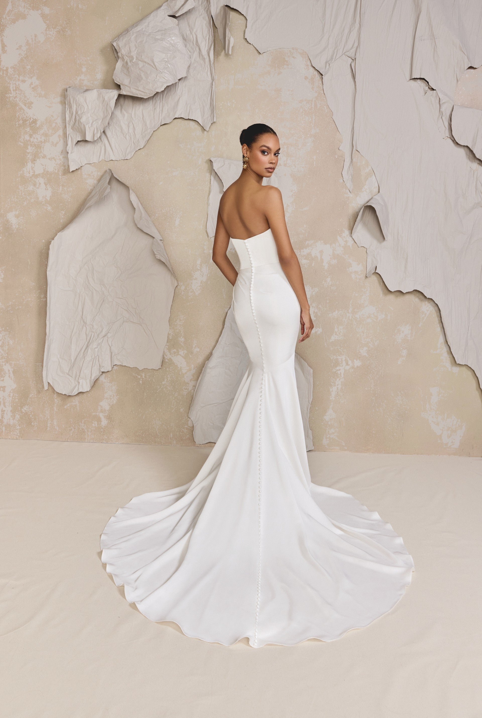 Atwood - Morena Mampieri