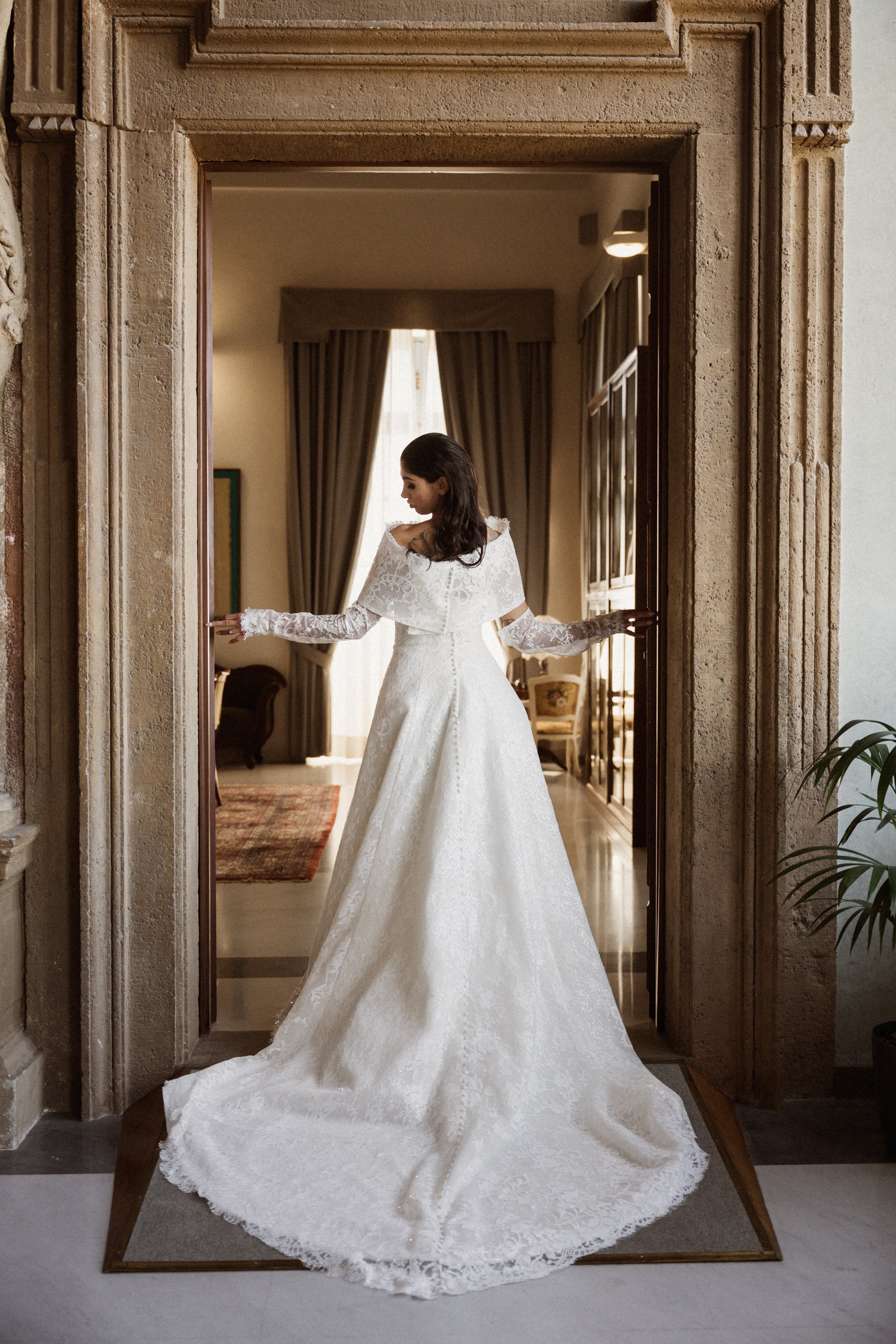 Lucrezia - Morena Mampieri